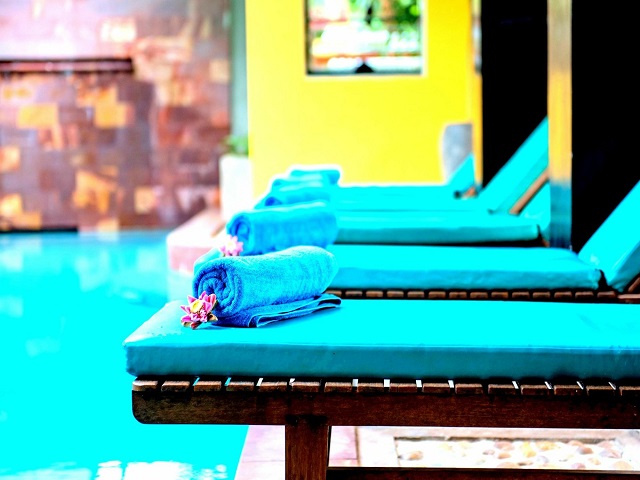 Golden Banana for Men Sauna