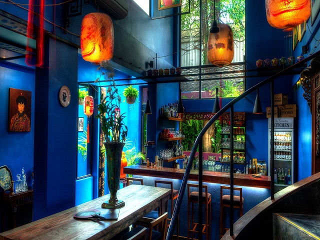 Miss Wong Battambang